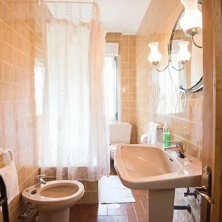 Maria La Carbayeda Guest House Luanco Exterior photo